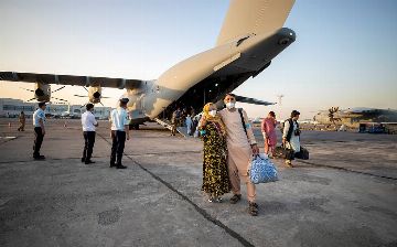 СМИ: Узбекистан принял еще около 400 беженцев из Афганистана