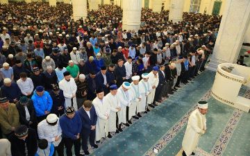 В афганской мечети вновь прогремел мощный взрыв: есть пострадавшие