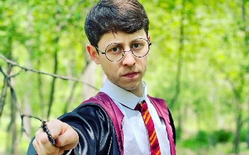 Джахонгир Ходжаев высказался о нецензурных шутках в «Аристократах» – видео