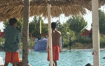 В Ташкенте парень утонул на пляже в парке «Янги Узбекистон» 