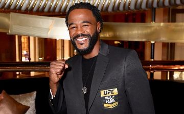 Бывший чемпион UFC подписал контракт с промоушеном Нурмагомедова