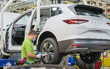 Электронигилизм: правительство Чехии отказывается запрещать машины с ДВС