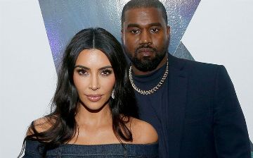 Ким Кардашьян повторно подала документы на развод и обвинила Канье в давлении на нее