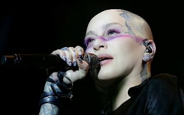 Наргиз Закирову задержали в аэропорту «Домодедово»