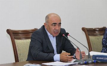 Хоким Кашкадарьинской области поможет получить финансовую помощь для недавно родившихся тройняшек