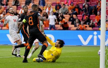 Дерзкое начало македонцев, но крупная победа голландцев. Рассказываем, как прошел матч Нидерландов и Северной Македонии