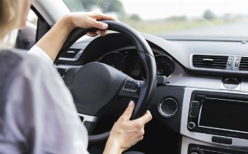 Леди за рулем: опубликован топ-3 автомобилей, предпочитаемых женщинами Узбекистана