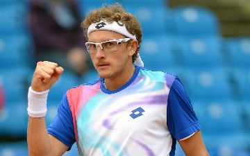 Денис Истомин успешно стартовал на турнире в Испании