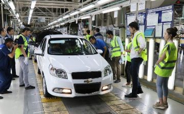 Министерство финансов раскрыло подробности о налогах, которые платит UzAuto Motors