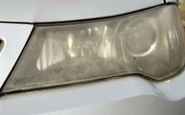 Почему мутнеют фары и как с этим бороться?