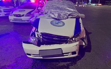 Инспектор ДПС отправился в погоню за автомобилем Spark и врезался в Gentra — видео