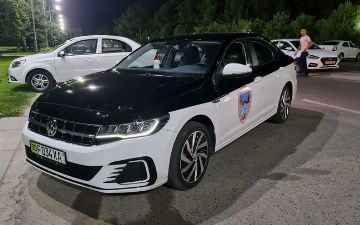 Туристы смогут взять напрокат электромобили в Самарканде