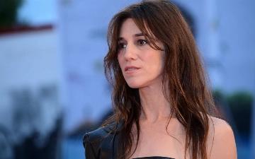 Вышел трейлер сериала «Этуаль» с Шарлоттой Генсбур в главной роли