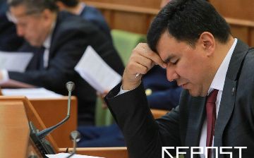 Абдухакимов сообщил о принятом решении по купанию и катанию на скутерах в Чарвакском водохранилище