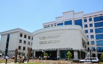 Обучающиеся на вечернем отделении первокурсники УзГУМЯ переходят на онлайн-обучение