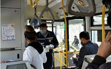 Председатель «Юксалиш» раскритиковал требование ношения медицинских перчаток в общественном транспорте<br>