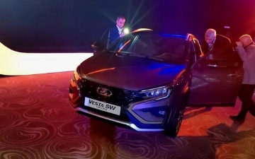 В сети появились живые фото новой LADA Vesta в фулловой комплектации «техно»