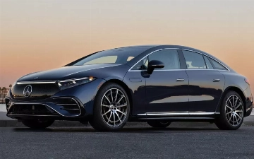 Mercedes-Benz отзовет электромобили EQS и EQE