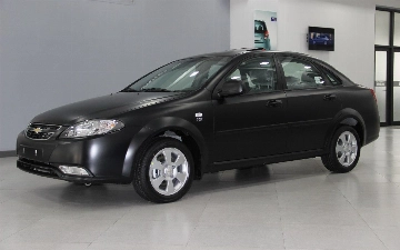 Рассказываем про плюсы и минусы черного авто