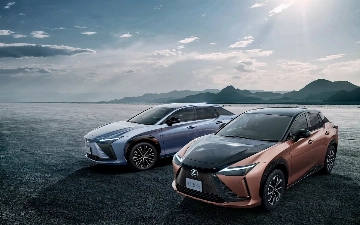 Lexus презентовал новый RZ 300e