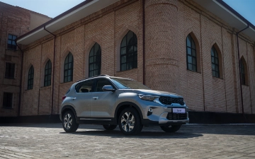 Kia выводит компактный городской кроссовер Sonet на рынок Узбекистана