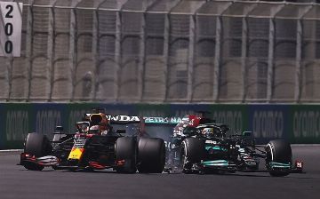 В Саудовской Аравии завершился первый в истории этап «Формулы-1»