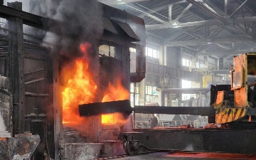 В Узбекистане уничтожили контрабандные сигареты на 2 млрд сумов