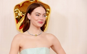 Louis Vuitton раскритиковали после инцидента с платьем Эммы Стоун на «Оскаре»