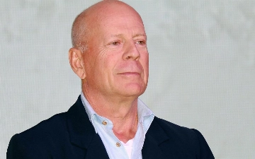 У Брюса Уиллиса диагностировали лобно-височную деменцию