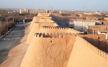 Термиты угрожают более чем 30 историческим памятникам музея «Ичан-Кала»