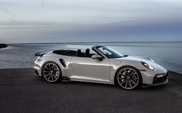 Brabus показал собственную версию спорткара Porsche 911