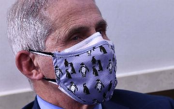 CDC предложила носить жителем США по две маски