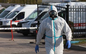 «Тяжесть новой волны будет не меньшей, чем летом», — эксперт рассказал о четвертой волне коронавируса