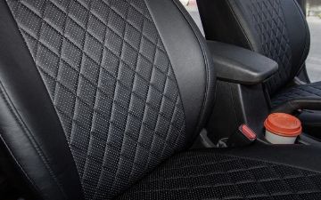 Стоит ли покупать чехлы из экокожи — плюсы и минусы