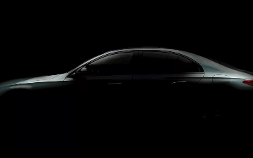 Mercedes анонсировал новый E-Class с электродвигателями