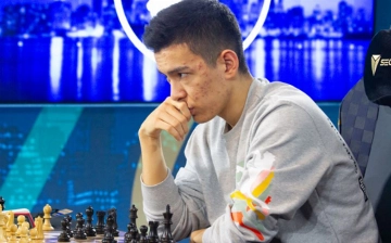 Шахматист Нодирбек Абдусатторов занял третье место на Champions Chess Tour