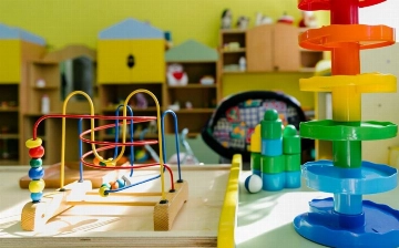 В Узбекистане некоторым родителям помогут с оплатой детсада