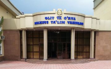 Минвуз прокомментировал раздельное образование девушек и парней