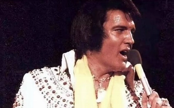 Ожерелье Элвиса Пресли выставлено на аукцион за $500 тысяч