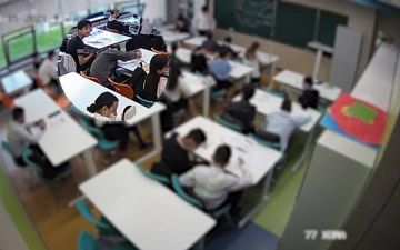 «Никто не измерял и не фотографировал носки детей» — МНО Узбекистана прокомментировали измерение носков в 110 школе