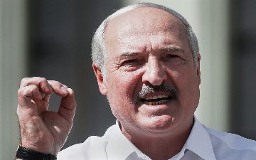 Экс-глава Европейского совета рассказал о желании Лукашенко объединить Беларусь с Украиной 