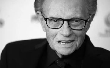 Умер Ларри Кинг<br>