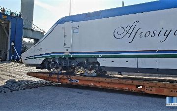 Узбекистан обзавелся новыми электропоездами Afrosiyob 