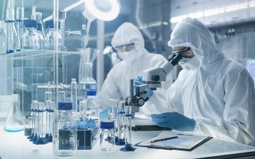 Группу ученых, изучающую происхождение коронавируса, распустили