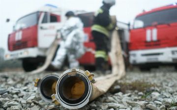 В результате вспыхнувшего в Сергелийском районе пожара пострадали 18 человек