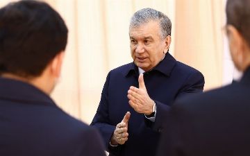 «Один сразу открывает двери для коррупции, а другой возгордится, отрывается от земли», — Шавкат Мирзиёев рассказал, почему в Ташобласти часто меняют хокимов