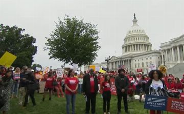 В США потребовали усилить контроль над оборотом оружия после событий в Техасе