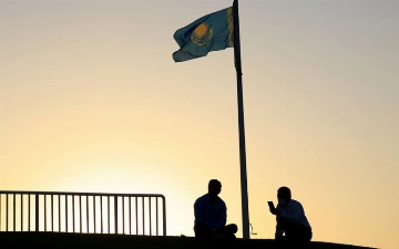 Казахстан приостановит экспорт оружия