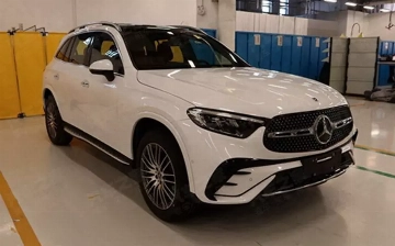 Mercedes-Benz взялся за производство семиместных кроссоверов GLC