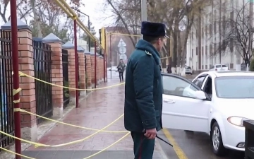 Правоохранители начали патрулировать возле школ Ташкента